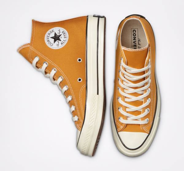 Tenis Cano Alto Converse Chuck 70 Sunflower Yellow Pretas | CV-682WCO