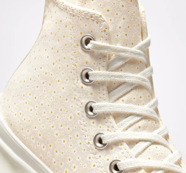 Tenis Cano Alto Converse Run Star Hike Plataforma Daisy Bege Branco | CV-503QNG