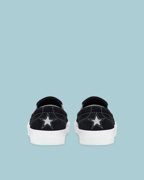 Tenis Cano Baixo Converse One Star CC Slip On Pretas | CV-435UEO